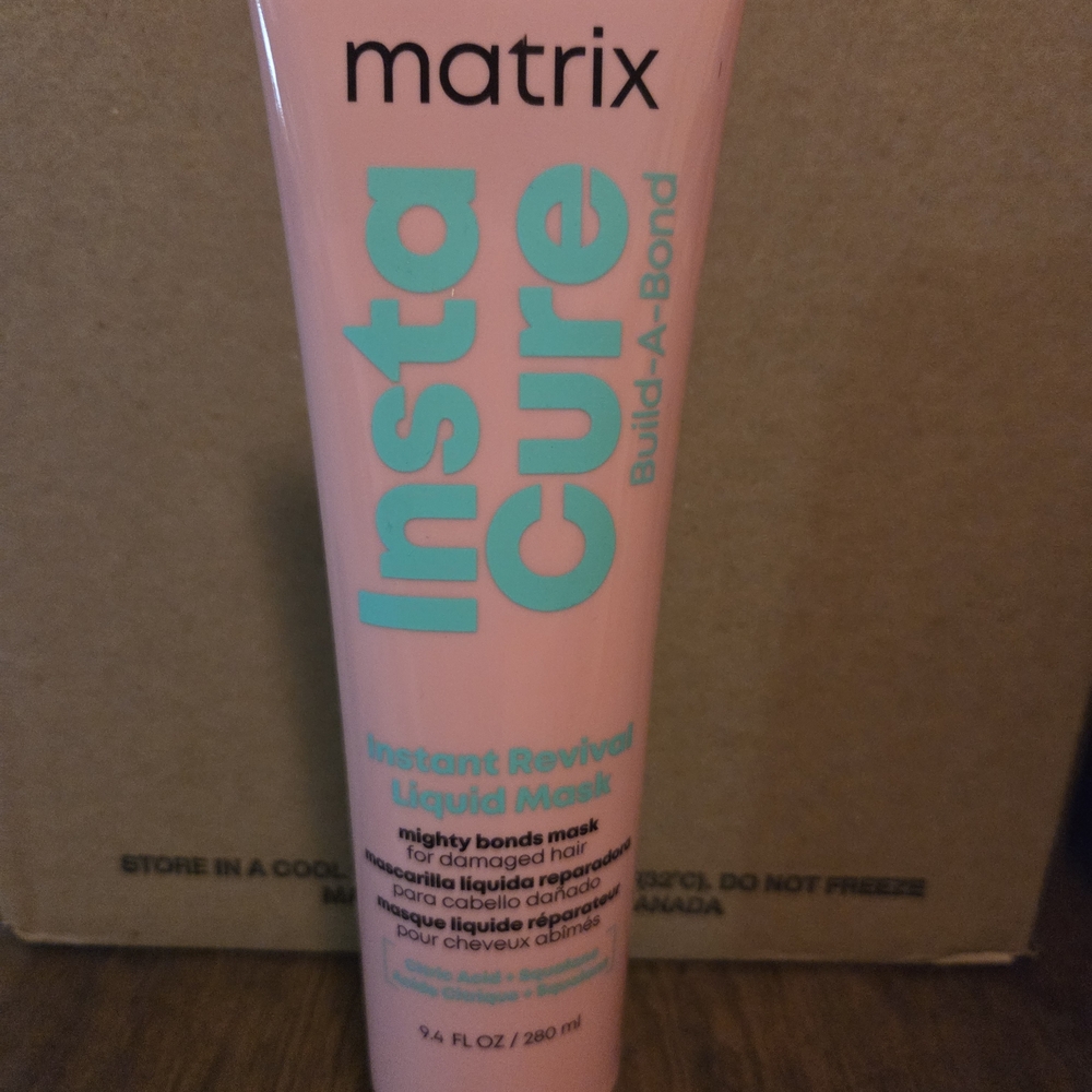 Matix InstaCure Build-A-Bond Liquid Mask - New